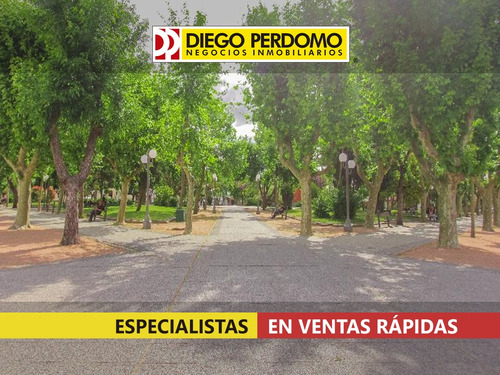 Casa De 3 Dormitorios En Venta, Libertad