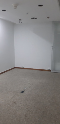 Imagen 4 de 6 de Oficina En Venta ~ 71 M2 - Torre Bvc, Lechería