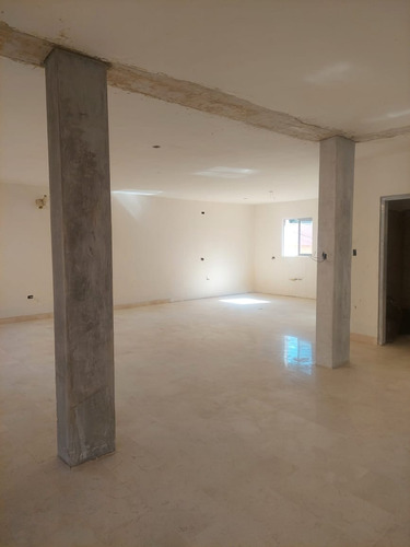 Town House De 3 Pisos En Naguanagua, Residencias La Roca Ii Jcossi