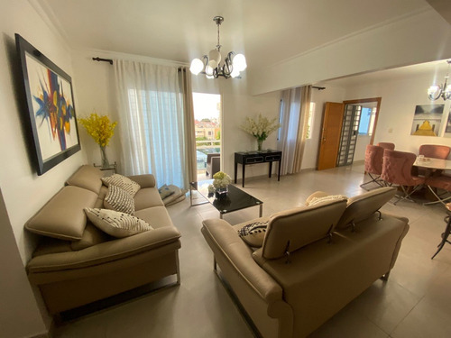 Se Vende Penthouse Amueblado En El Ensanche Ozama
