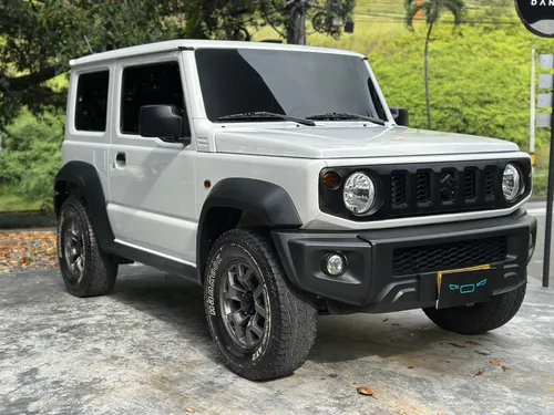 Suzuki Jimny 1.5 Mt