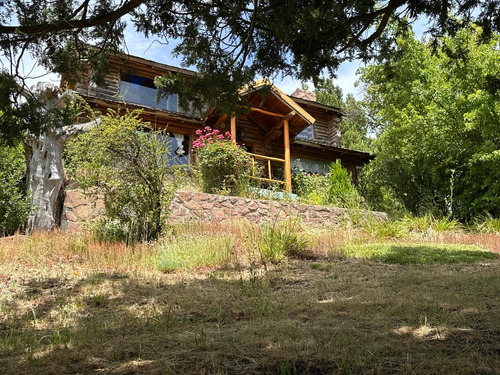 Casa En Barrio Melipal Ii- Vista Al Lago - Bariloche