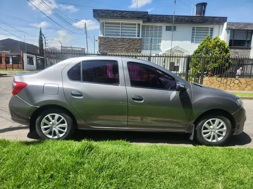 Renault Logan life