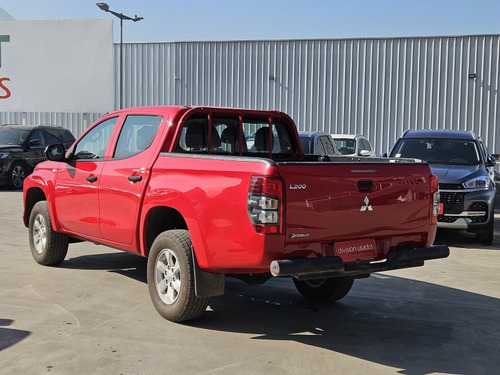 Mitsubishi L200 L200 D/c 2.4 Work Cr 4x2 Wf Doble Airbag Mn