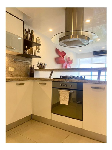 Apartamento / Alquiler El Encantado / 2h-2b-1pe