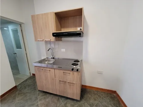 Se Arrienda Apartaestudio En Laureles 303