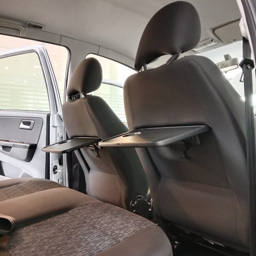 Volkswagen Suran 1.6 Trendline 11b