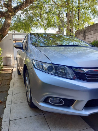 Imagem 5 de 8 de Honda Civic 2014 2.0 Lxr Flex Aut. 4p