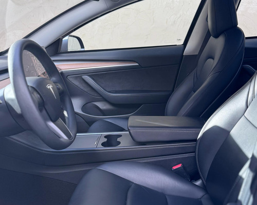 Tesla Model 3 0.0 Standard Rwd