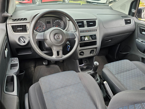 Volkswagen Fox 1.0 Mi Total Flex 8V 5p