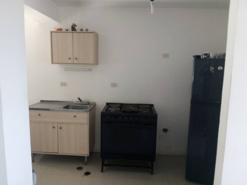 Imagen 5 de 10 de Venta De Apartamento En Conjunto Las Carolinas, Turmero / 0412-5961332