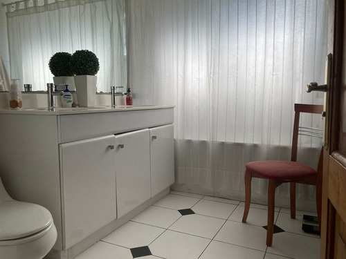 Casa En Venta De 5 Dorm Estilo Ley Pereira