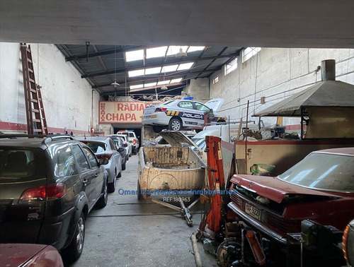 Imagen 2 de 12 de Venta Local Industrial Galpon Deposito La Comercial Garaje Cw180963