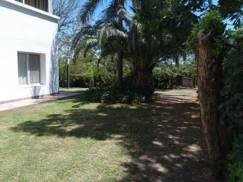 Venta Casa En Villa Allende Golf De 3 Dormitorios