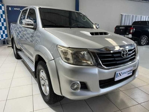 Imagem 2 de 8 de Toyota Hilux Cd4x4 2011