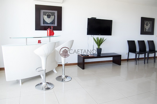 Hermoso Penthouse Con Vista Al Mar.- Ref: 2540