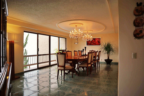 Imagen 7 de 14 de Casa De 9 Recámaras, 5 Baños Completos, 3 Medios Baños