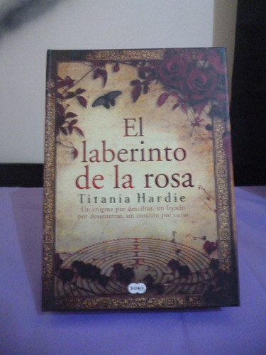 El Laberinto De La Rosa - Titania Hardie