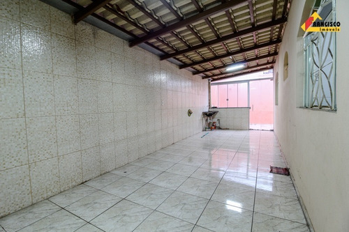 Imagem 12 de 15 de Casa À Venda, 3 Quartos, 2 Vagas, Dona Rosa - Divinópolis/mg - 31244