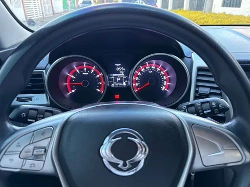 SsangYong Tivoli 1.6l