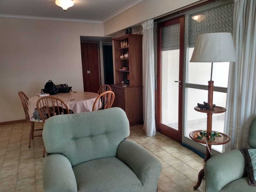 Imagen 1 de 13 de Departamento Venta Macrocentro 3 Ambientes Terraza