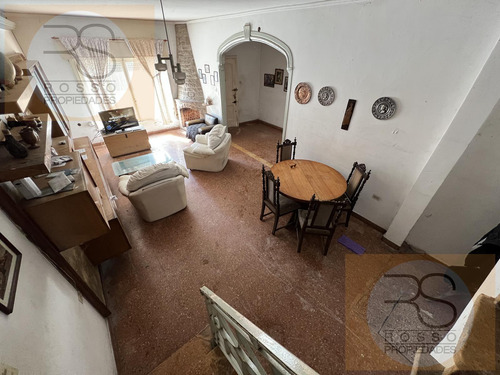 Ph Tipo Casa De 4 Ambientes En Alquiler - Ramos Mejía
