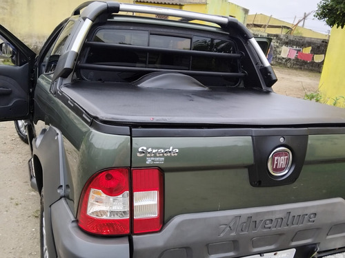 Fiat Strada 1.8 16v Adventure Cab. Dupla Flex 2p