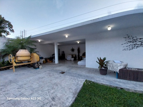 Casa En La Entrada 2 Naguanagua