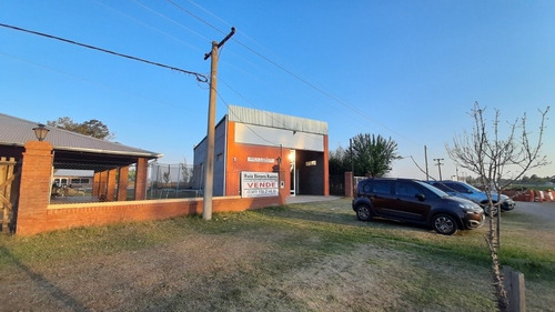Imagen 10 de 13 de Galpón Sobre Ruta 18 A 10 Minutos De Rosario 200m2