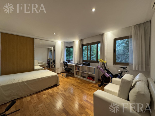 Venta De Casa 5 Ambientes En Country Abril-barrio Araucarias