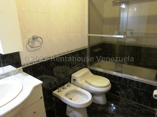 Imagen 14 de 23 de Apartamento En Alquiler En Campo Alegre 22-17579 Gustavo Nieves 0412 6057058 G12