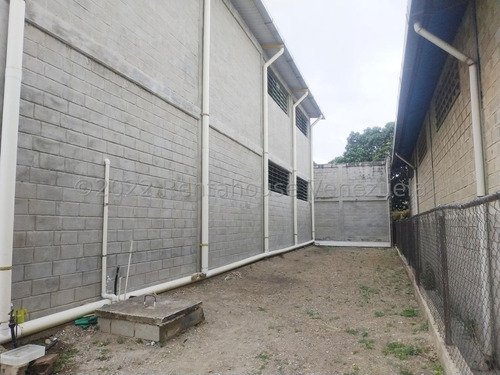 Imagen 11 de 13 de Galpon En Venta Zona Industrial La Morita Nv
