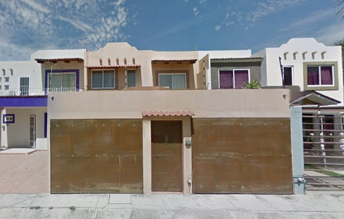 Casa En Venta En Puerto Vallarta Eo