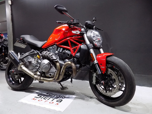 Imagen 2 de 8 de Ducati Monster 821 Roja 2020