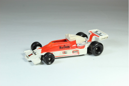 Tomica - Mclaren M26 Ford #2 - Japan