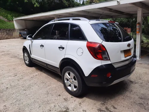 Chevrolet Captiva 2.4 Sport 182 hp