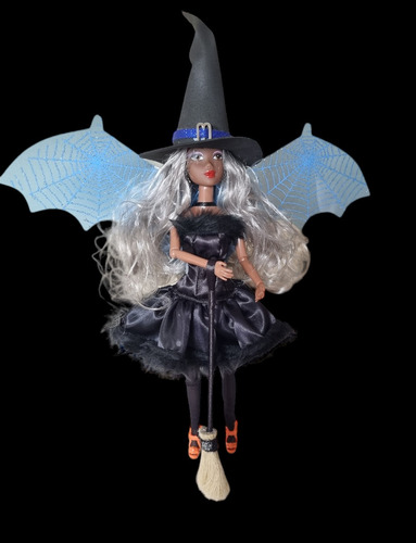 Boneca Barbie Similar Bruxa Halloween Articulada (Usado)