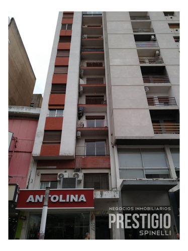 Oficina En Venta Ubicado En Centro