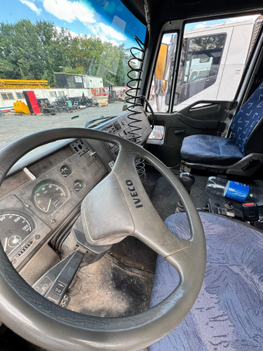 Camión Con Hidrogrúa Iveco Tector 170e22