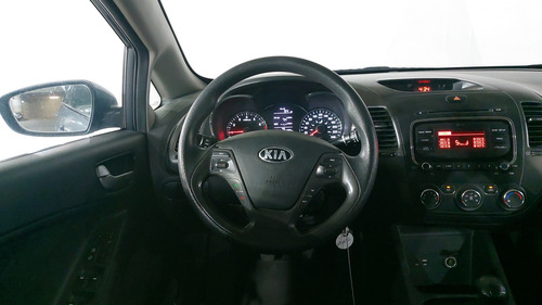 Kia Forte 2.0 L