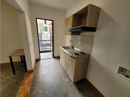 Se Arrienda Apartaestudio En Laureles 302