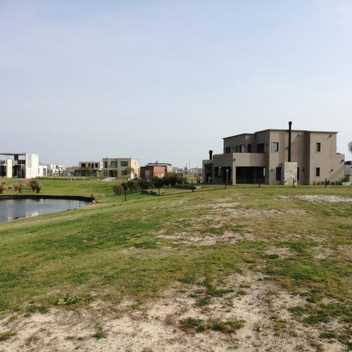 Imagen 9 de 13 de Terreno Con Costa De Laguna En Venta - Barrio Los Castaños, Nordelta