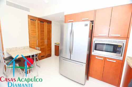 Imagen 13 de 30 de Cad Playamar Tres Cantos T5 902. De Playa. Terraza Con Vista Al Mar