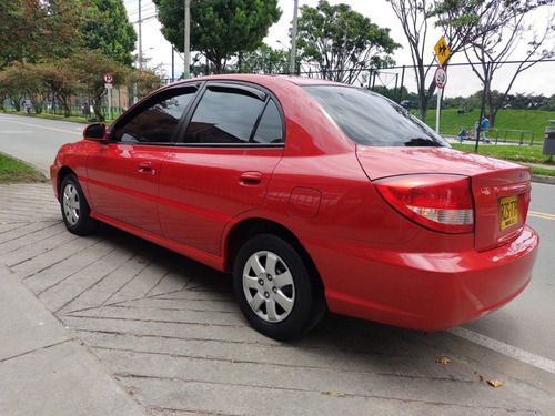 Kia Rio Stylus 1.500 Cc Mt