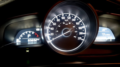 Mazda Mazda 2 1.5 I At At