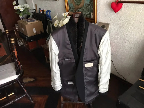 Burberry By Neiman Marcus Jacket Gold Button Fine Camel Negro Lisa 42r (Usado)