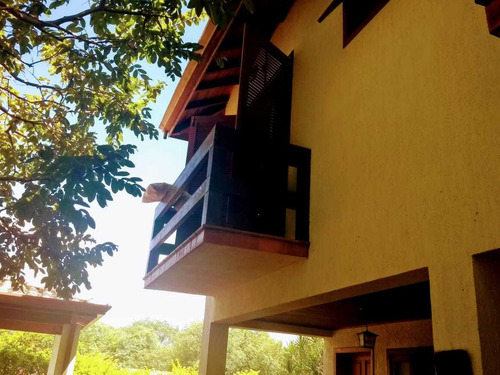 Imagem 6 de 14 de Linda Casa Ibiuna 1.000 Mts Colinas De Ibiuna Casa, Piscina
