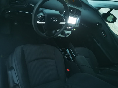 Imagen 6 de 11 de Toyota Prius 2017 1.8 Base Cvt