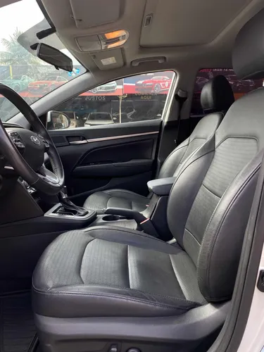 Hyundai Elantra 2.0 Limited Tech Navi At