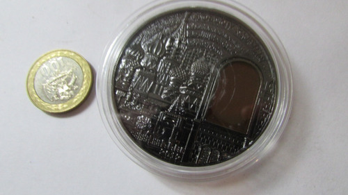 Monedas Conmemorativas Rusia Kremlin Con Piedra